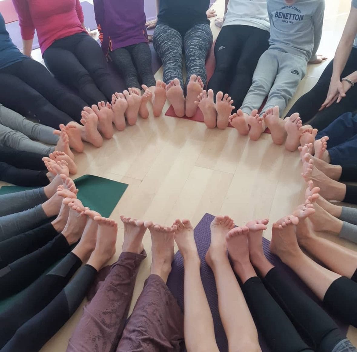 Taller yoga en familia